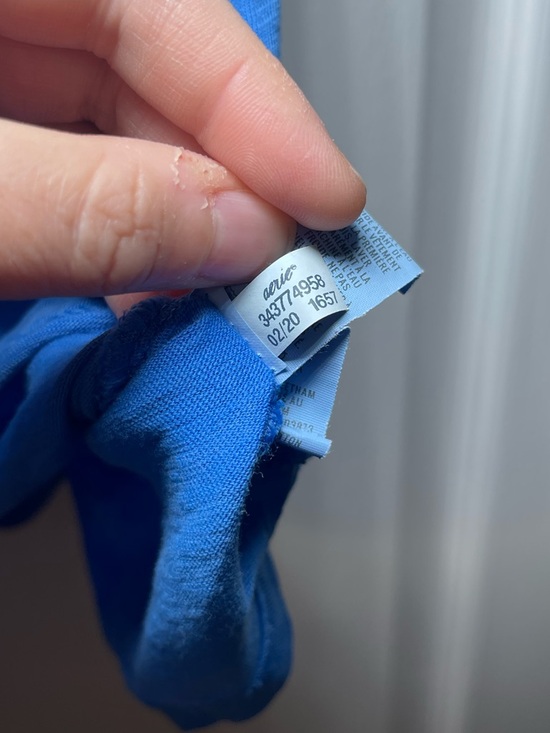 American Eagle Aerie Blue Distressed Oversized Boyfriend Tee Size Medium - Picture 7 of 12